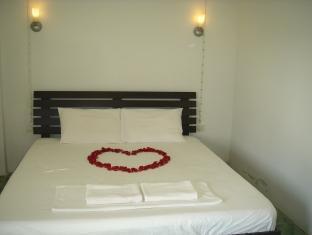 Run'S Bed & Breakfast Krabi town Exteriör bild
